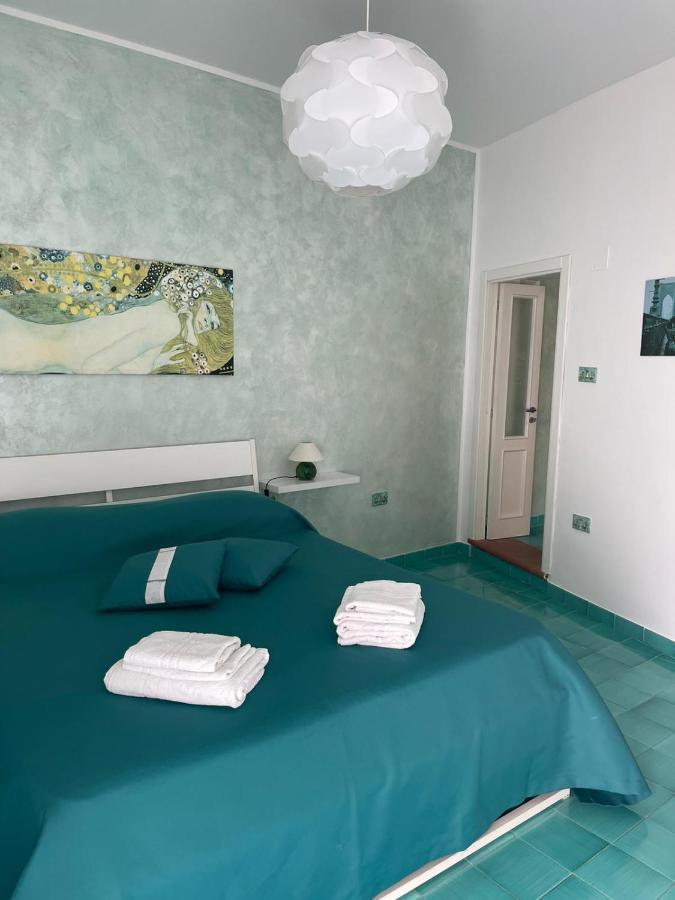Ferienwohnung Casa Di Flora Vietri Exterior foto